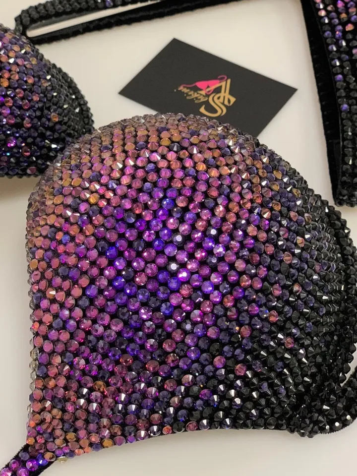 Ultraviolet Light - fitness bikini