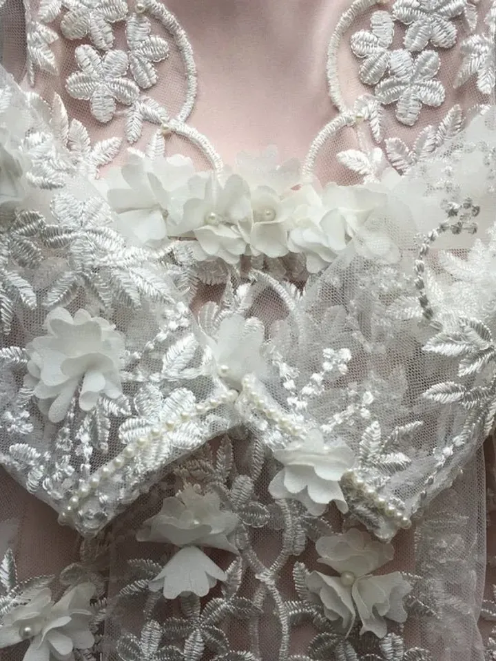 Baptism outfit for baby girl. Christening gown for baby girl. Dress with 3d flowers, headband, panties and booties for baby girl.