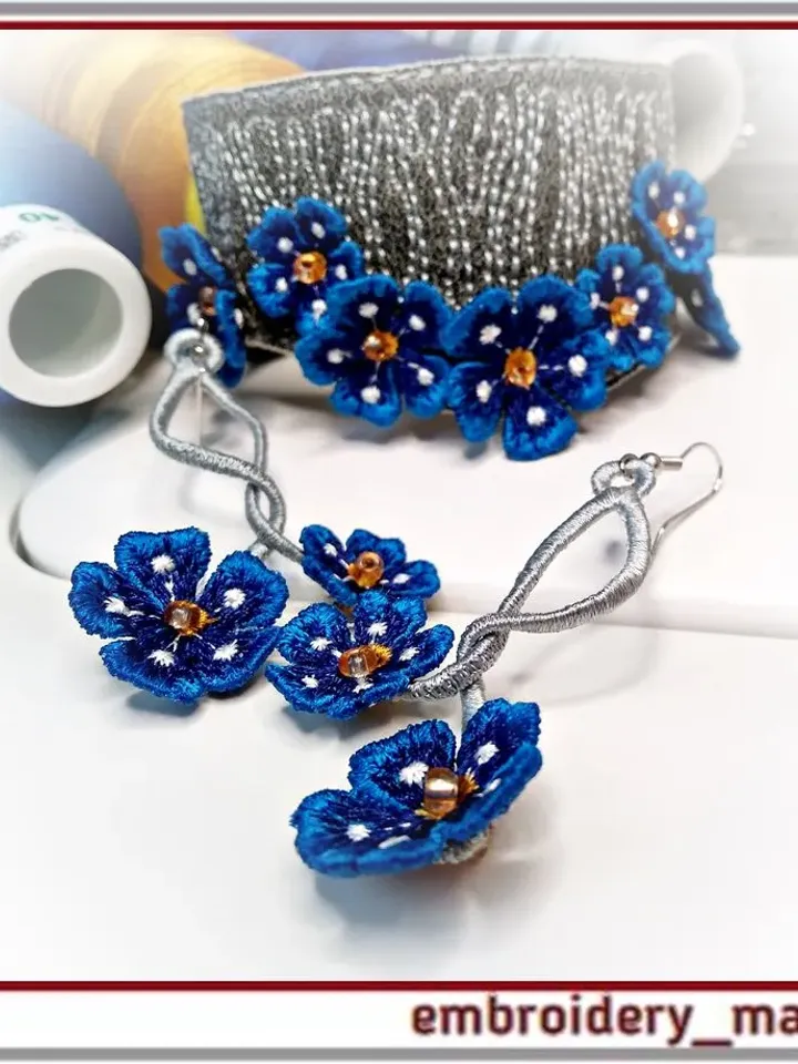 In the hoop embroidery design FSL Jewelry earrings with flowers