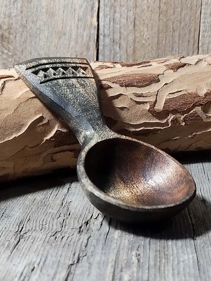 Handmade wooden coffee scoop, tea scoop, measuring spoon, Wooden gift coffee lovers, 9th anniversary willow wood spoon
