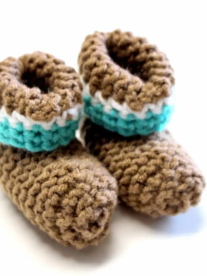 Knit Baby Booties Set for Twin Babies, Baby Shoes, Twin Gift Ideas, Baby Socks and Slippers, Twin Baby Photo Shoot Prop, New Baby Gifts