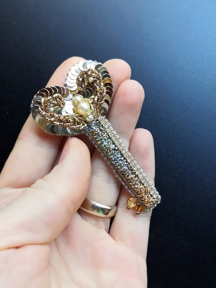 Paired brooch in the form of a heart and a key heart brooch gift for woman