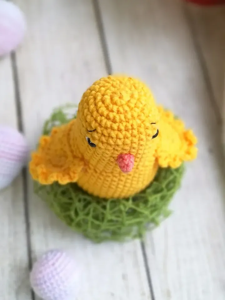 Crochet Easter chick pattern, amigurumi bird pattern. Crochet Easter decor pattern by CrochetToysForKids
