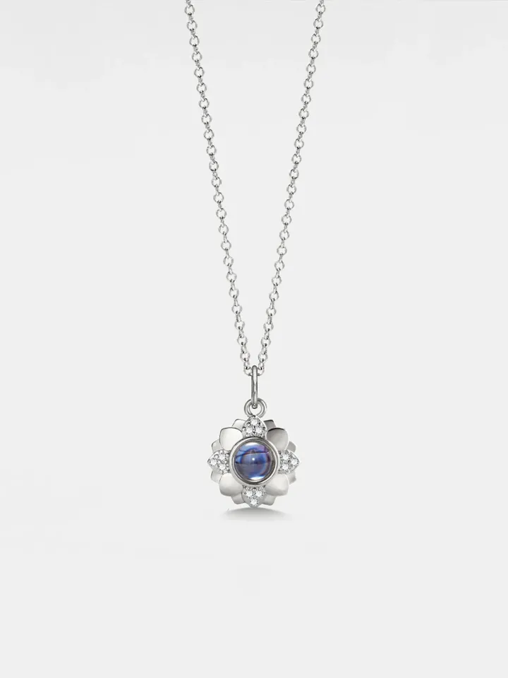 PERIMADE Love Heart Projection Necklace • One Hundred Languages Jewelry • Custom Memorial Photo Pendant • Trendy Best Friend Gift