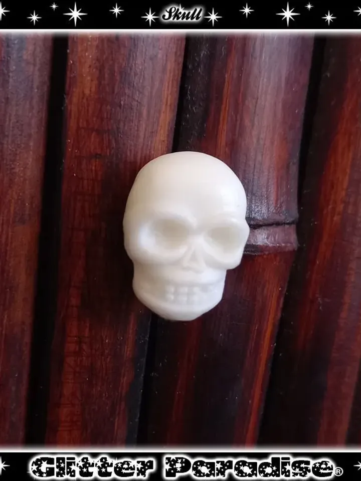 Skull - Pins - Skull - Ghoul Pins - Punk - Rockabilly Pins - Skull Pins - Cute & Dead - Crossed Bones - Skeleton Pins - Glitter Paradise®