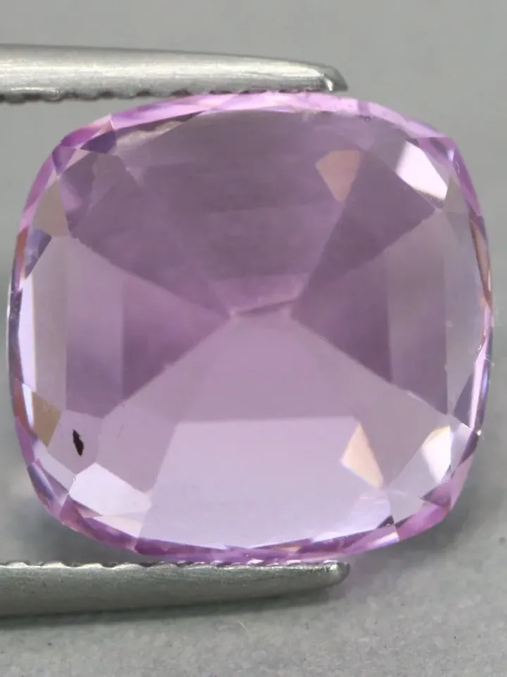 8.90 CT Superb Hot Pink ! Cushion Cut 100% Natural Kunzite From Pakistan
