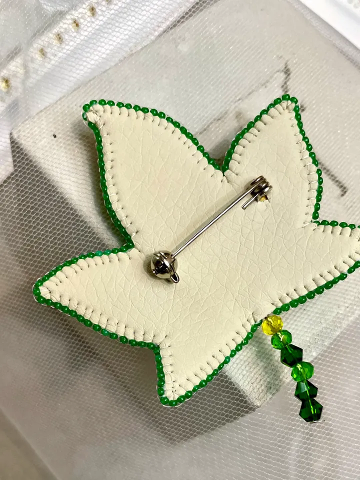 Beaded Leaf Brooch in Yellow and Green Colors, Handmade Embroidered Accessory, Fancy Pin Brooch, Green Leaf