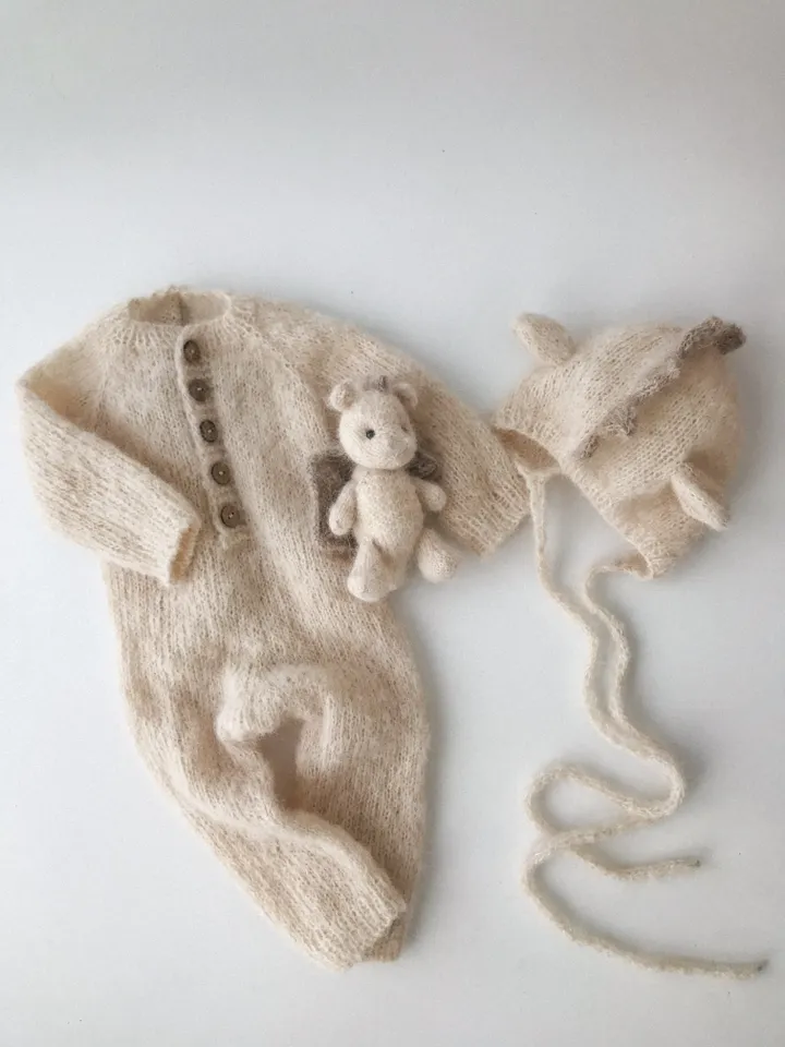 Pre-order, baby dragon, newborn dragon costume, dragon outfit,Toy and bonnet for newborn photography props
