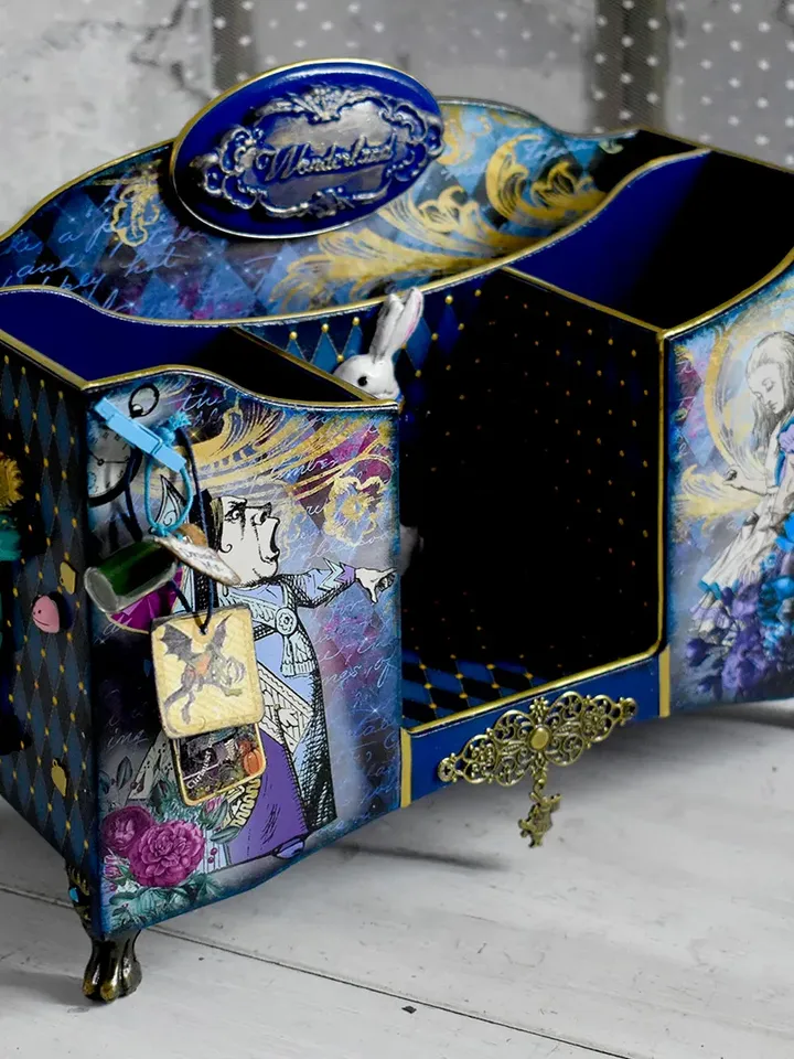 Alice Stationery Stand for Storing Pens Pencils and Office Supplies
