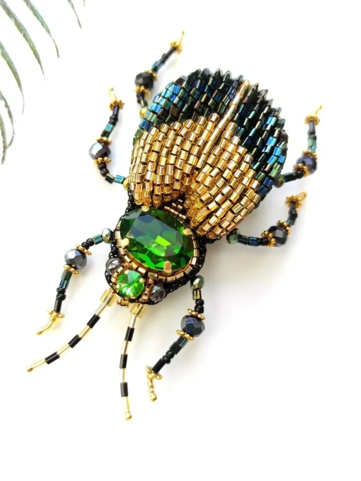Beaded insect brooch, insect pin, mooth brooch, butterfly brooch, bug pin, bee brooch, bug brooch, insects, madam toto