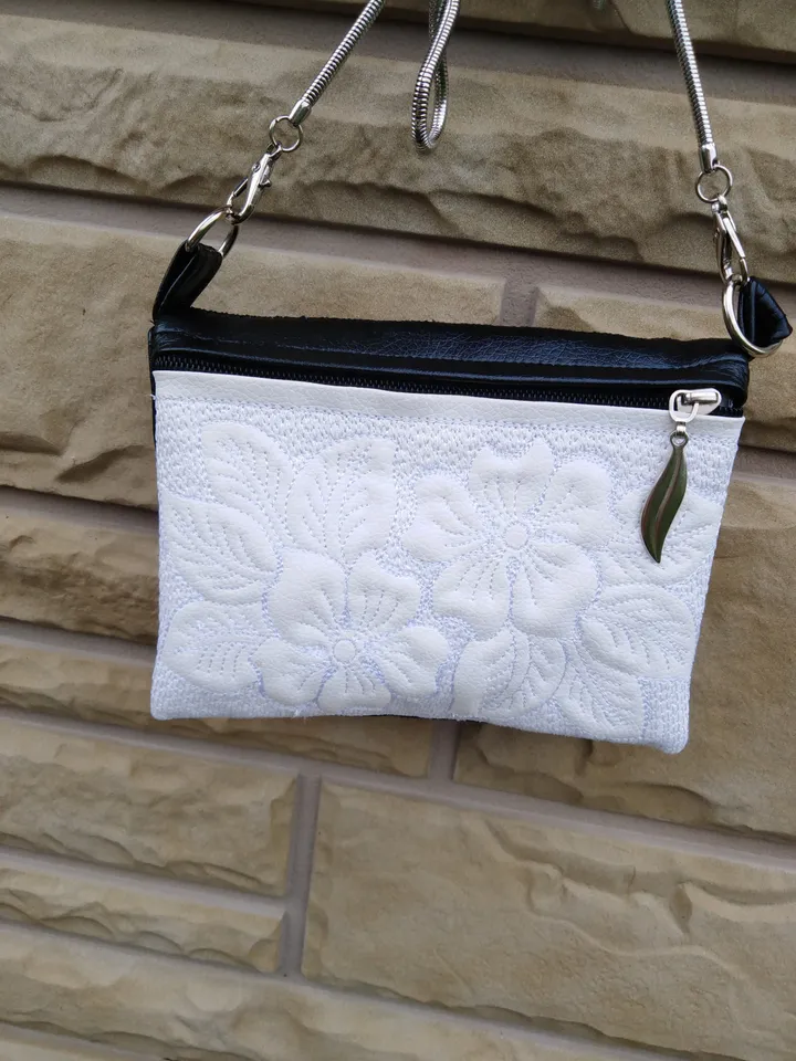 Machine embroidery designs zippered bag travel zip bag trapunto embroidery designs ITH zippered bag Embroidery Design. File Instant Download