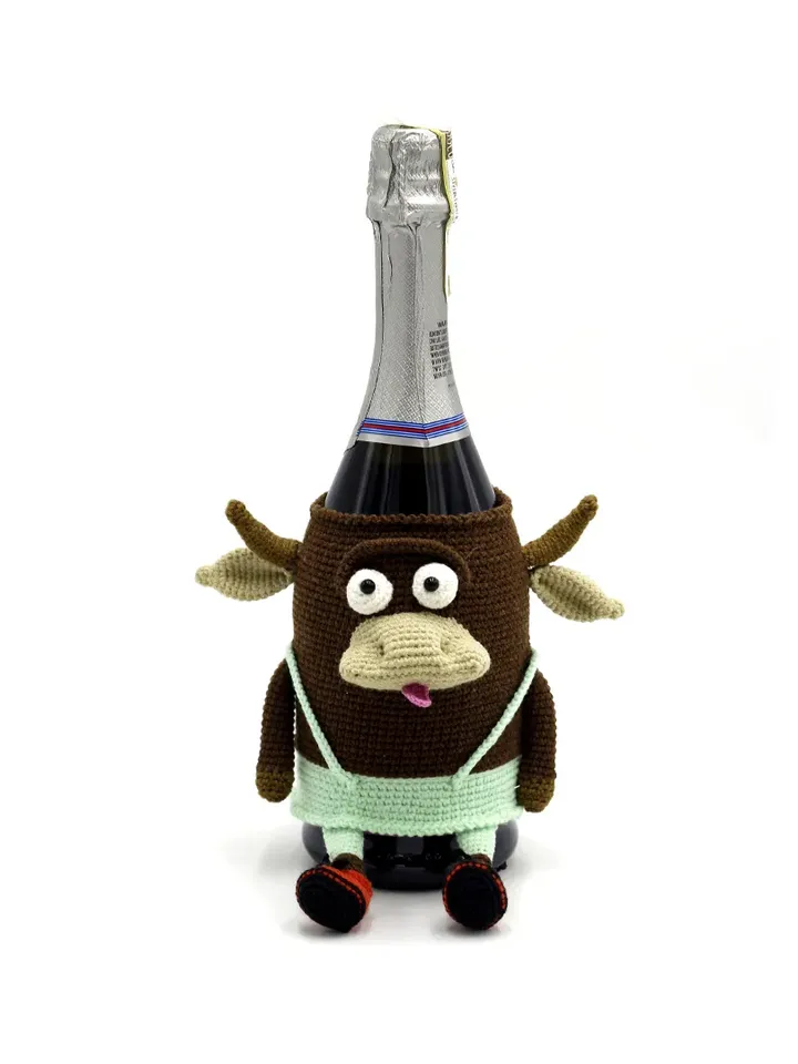 Champagne bottle cover, bull bottle cover, cute Christmas decor, gift for Christmas, anniversary, Birthday, Fathers day