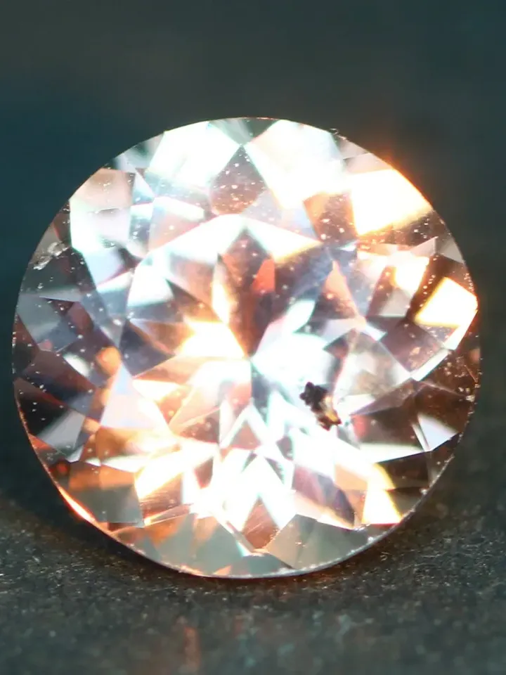 0.42 CT Stunning Rarest Unheated 100% Natural Color Change Malaya Garnet