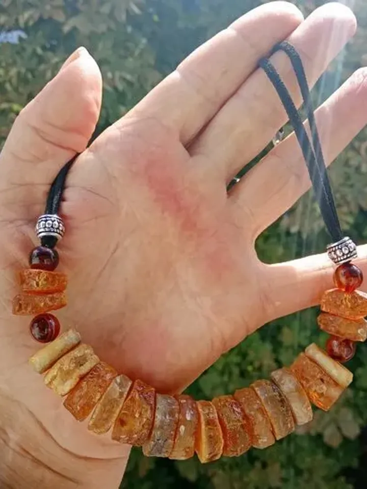 Raw Baltic Amber Necklace Healing Amber Jewelry for Women Choker Beads Necklace adult Black Velvet Cord health, thyroid