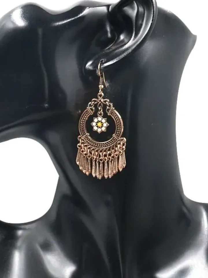 Gold Vintage Earrings, vintage earring, gold tassel earrings, vintage jewellery, tassle earring, boho earrings, bohemian earrings