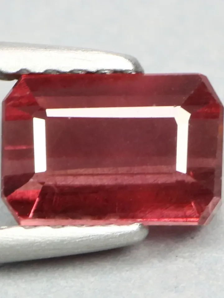 1.80 CT Magenta Reddish Pink color Unheated 100% Natural Rhodolite Garnet