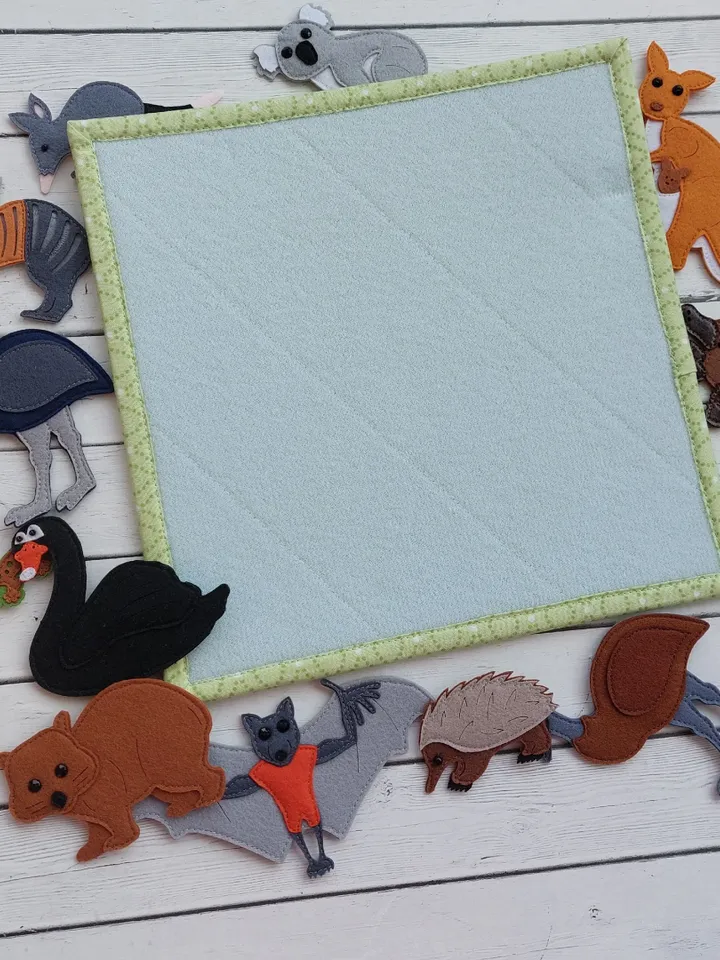 Felt set of 13 Australian animals, Felt board Story, Tactile Book, MONTESSORI TOY, Felt Board Play Mat