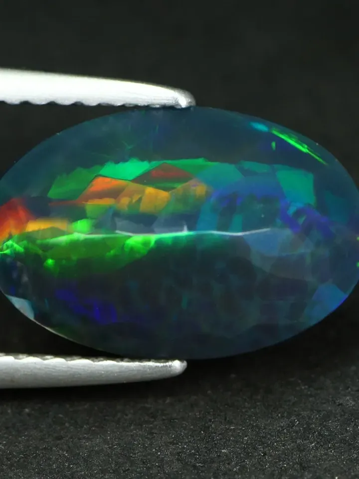 2.50 CT Magnificent 3D Electric Multi Flash Pattern 100% Natural Welo Black Opal Gemstone