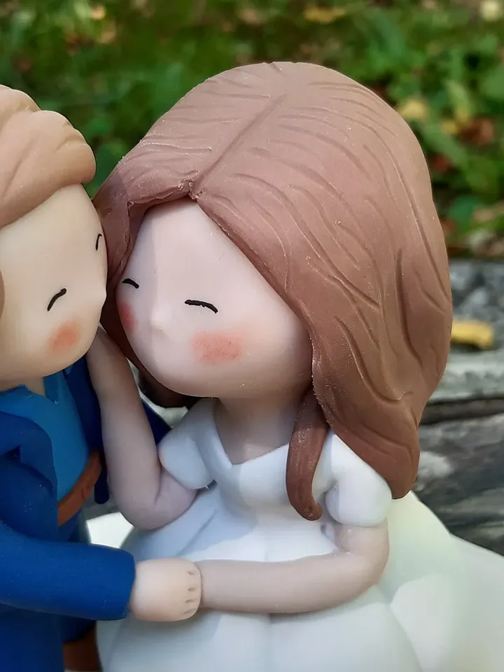 Custom Wedding Cake Topper Figurine, Wedding Cake Topper Bride Groom, Polymer Clay Cake Topper for Wedding Personalized Couple Cake Topper