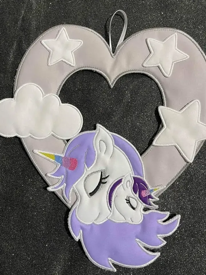 ITH Ghirlanda Unicorno- Ricamo a macchina con tutorial
