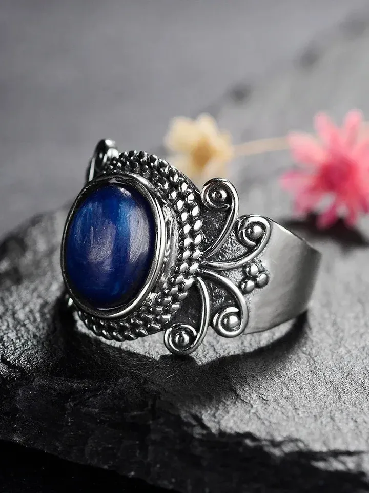 kyanite ring, blue gem ring, chunky kyanite ring, chunky blue kyanite ring, blue kyanite ring, chunky gemstone ring, chunky silver ring
