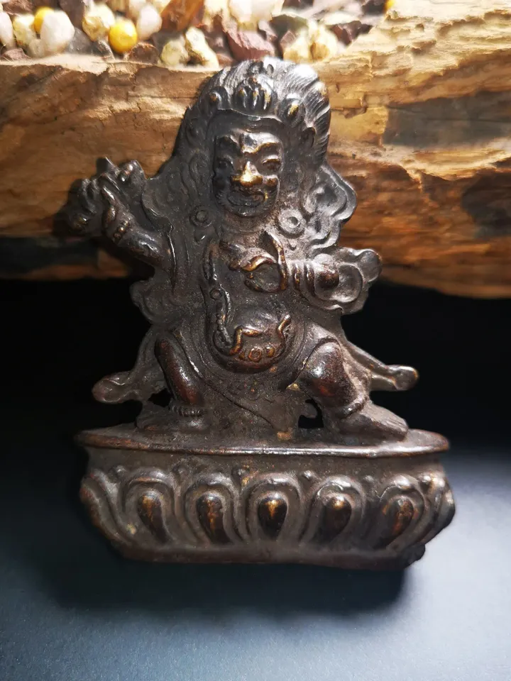 Gandhanra Acient Vajrapani Amulet,Tibetan Buddhism Statue,the Protector and Guide of Gautama Buddha,100 years old