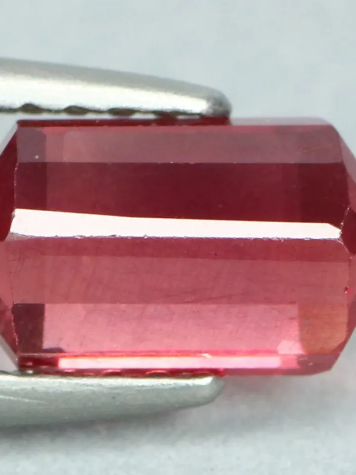 1.80 CT Magenta Reddish Pink color Unheated 100% Natural Rhodolite Garnet