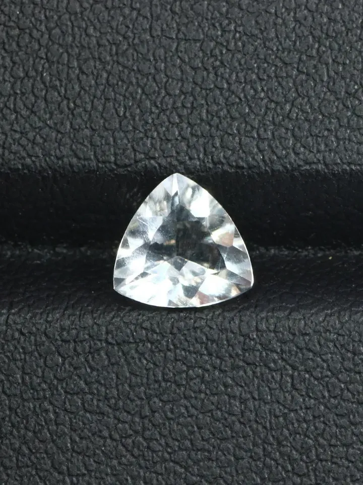 0.78 Ct White To Neon Green Uv Full Color Change Genuine Mexican Hyalite Opal