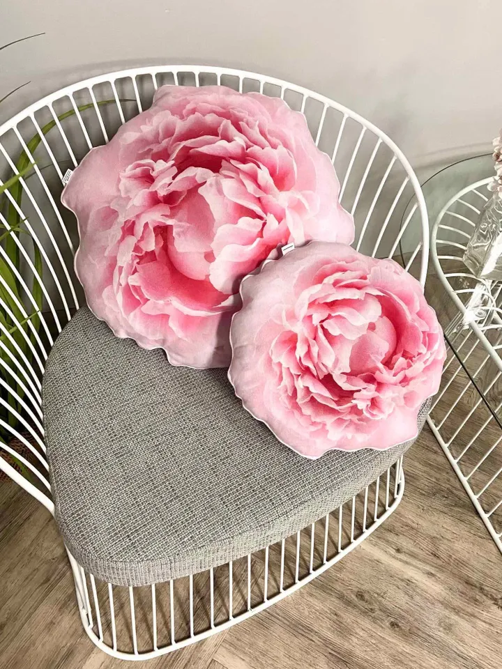 Peony pillow / peony flower / pink flower pillow / pink peonies / flower cushion / peony rose / peony cushion /
