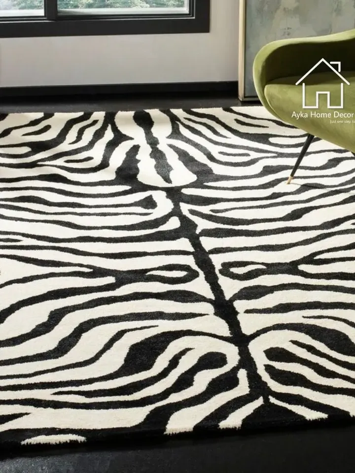 Ayka HandMade Tufted 100% Fine wool Trending carpets and rugs for Living Room and for kids room / Hall Rugs / Kids Room Rug / Black Color