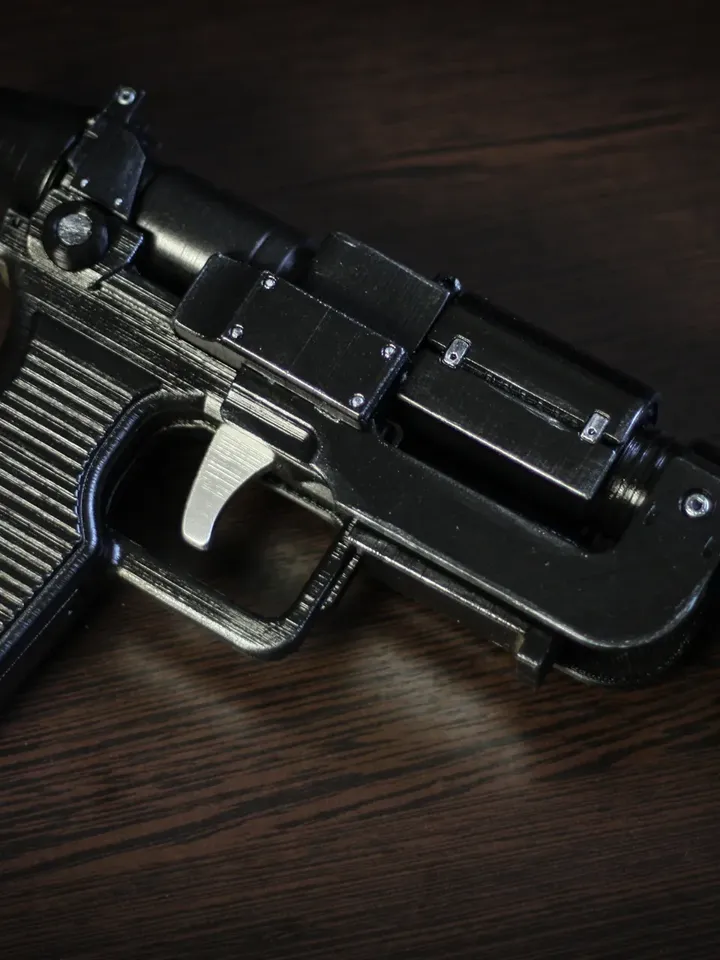 RK-3 Admiral Thrawn Blaster | Star Wars Cosplay
