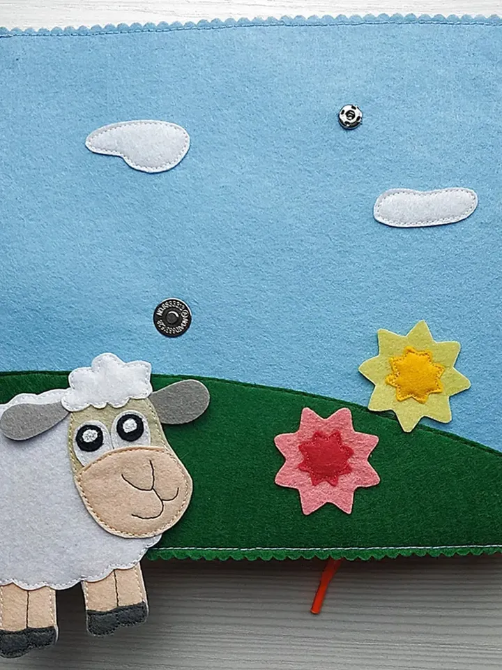 Quiet book pattern, felt pattern, felt dollhouse animals quiet book, felt sewing pattern, kids toddler toys, Easter gift