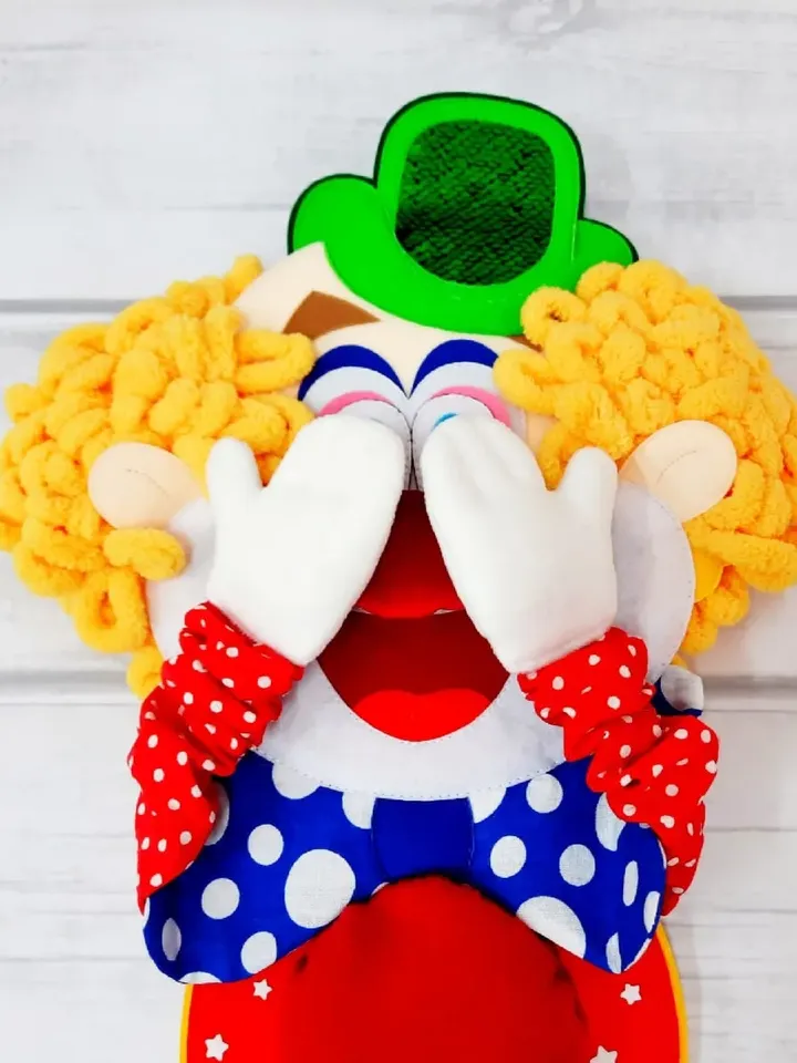 Circus clown, sensory interactive play, DEVELOPMENT tablet circus, Montessori Toy, Felt Board Sets