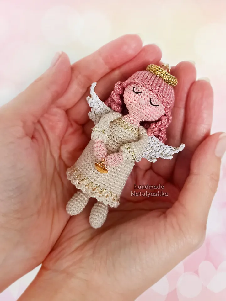 White Angel with heart, Keychain, Little crochet guardian Angel, Valentine day gift, Nursery decor