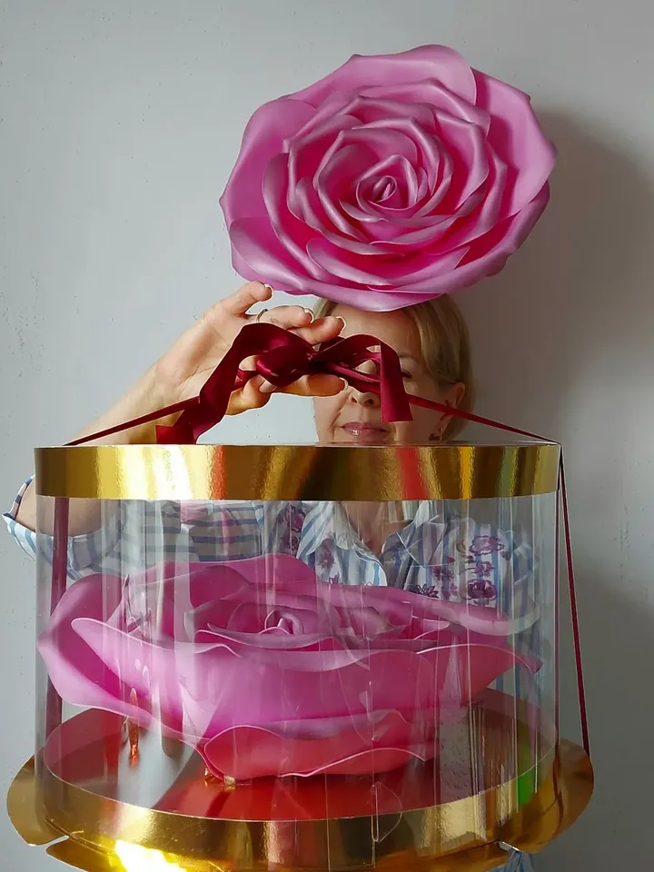 Giant pink rose Kentucky Derby Hat Wedding Flower Headdress, Bridal headpiece, Church Hat, Horse Racing, Barbie party