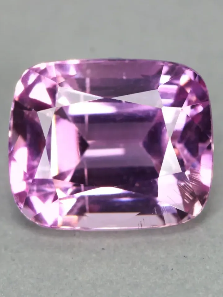 9.05 CT Incredible Deep Pink ! 100% Natural Kunzite Cushion Cut From Pakistan