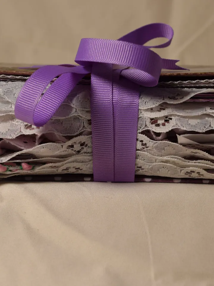 Junk Journal Shades of Violet "Hopefull" - Recycled Junk Journal-Grungy Junk Journal