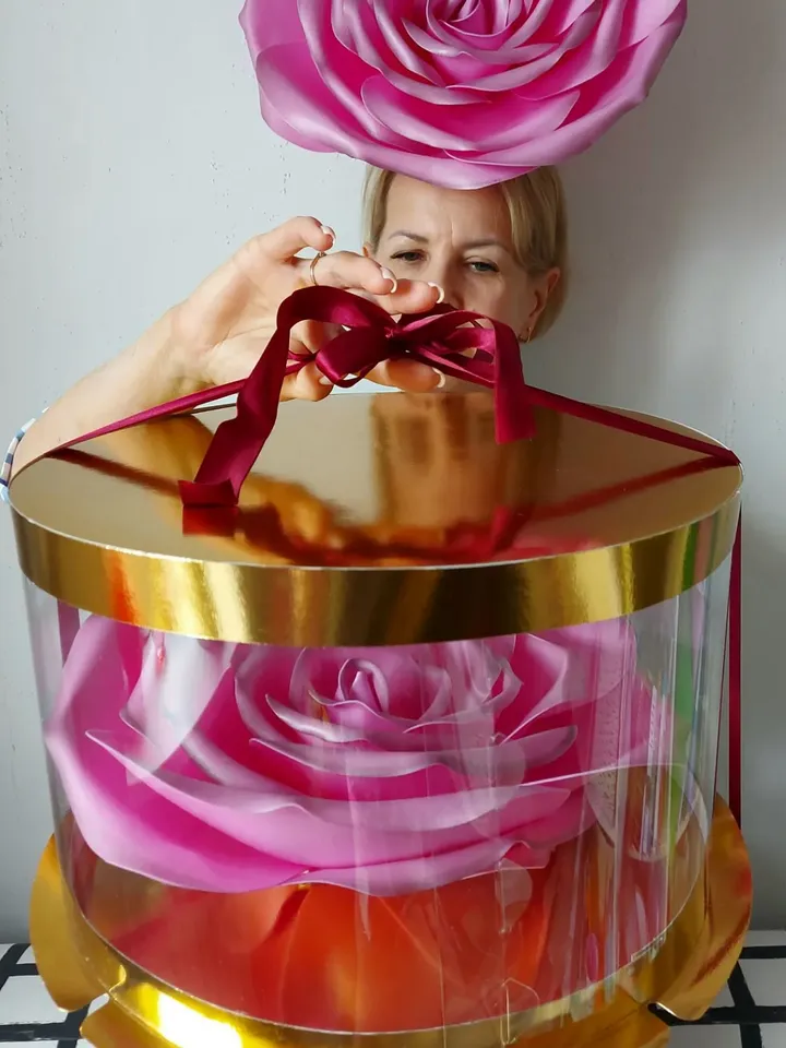 Giant pink rose Kentucky Derby Hat Wedding Flower Headdress, Bridal headpiece, Church Hat, Horse Racing, Barbie party