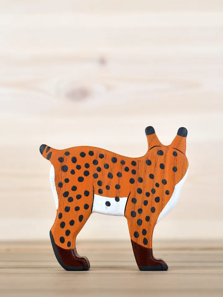 Wooden toy Lynx figurine North American animals