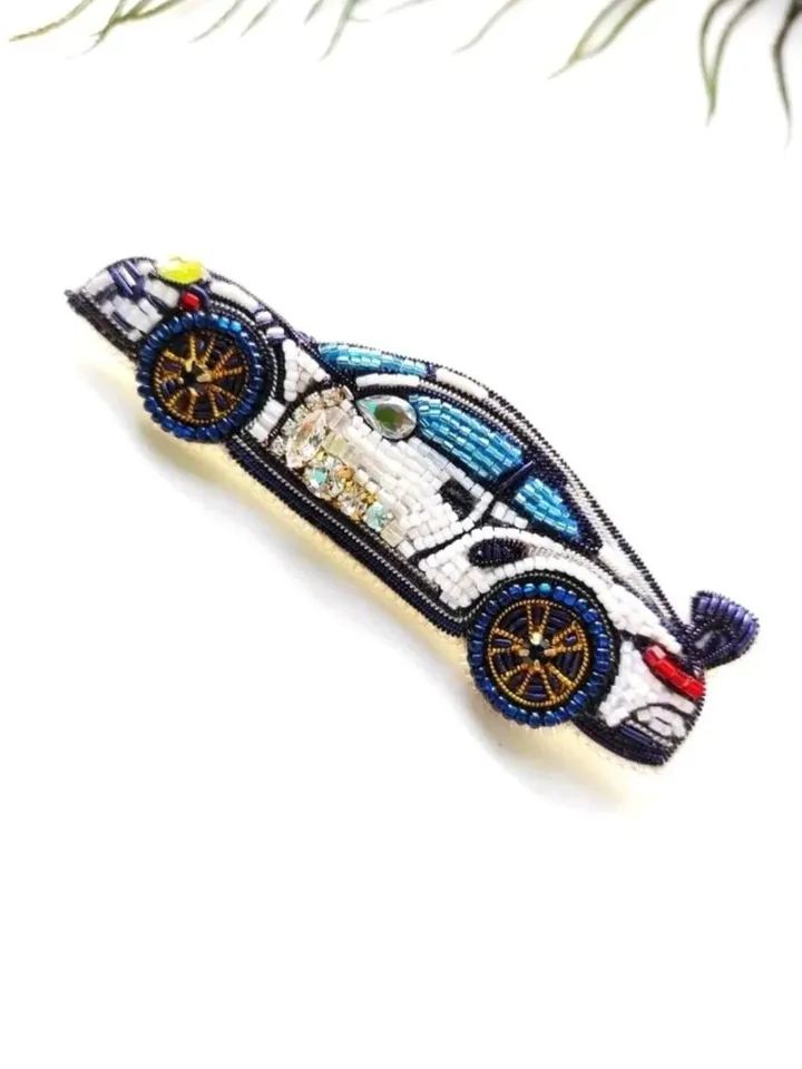 Beaded car brooch, brooch pin, car brooch, Porsche brooch, Porsche pin, gift for him, car, madam toto, Porsche