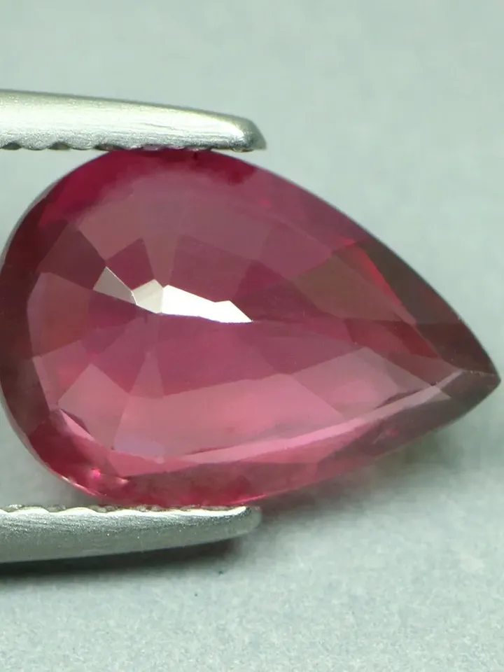1.92 CT Specious Reddish Pink Color Unheated 100% Natural Rhodolite Garnet