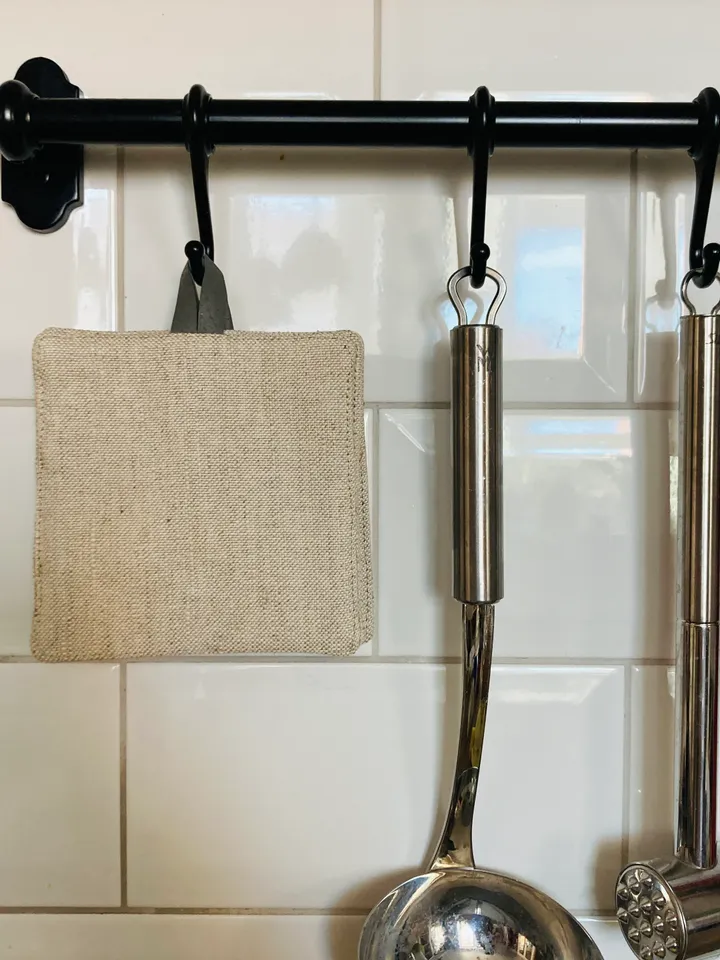 Set of 4 linen coasters