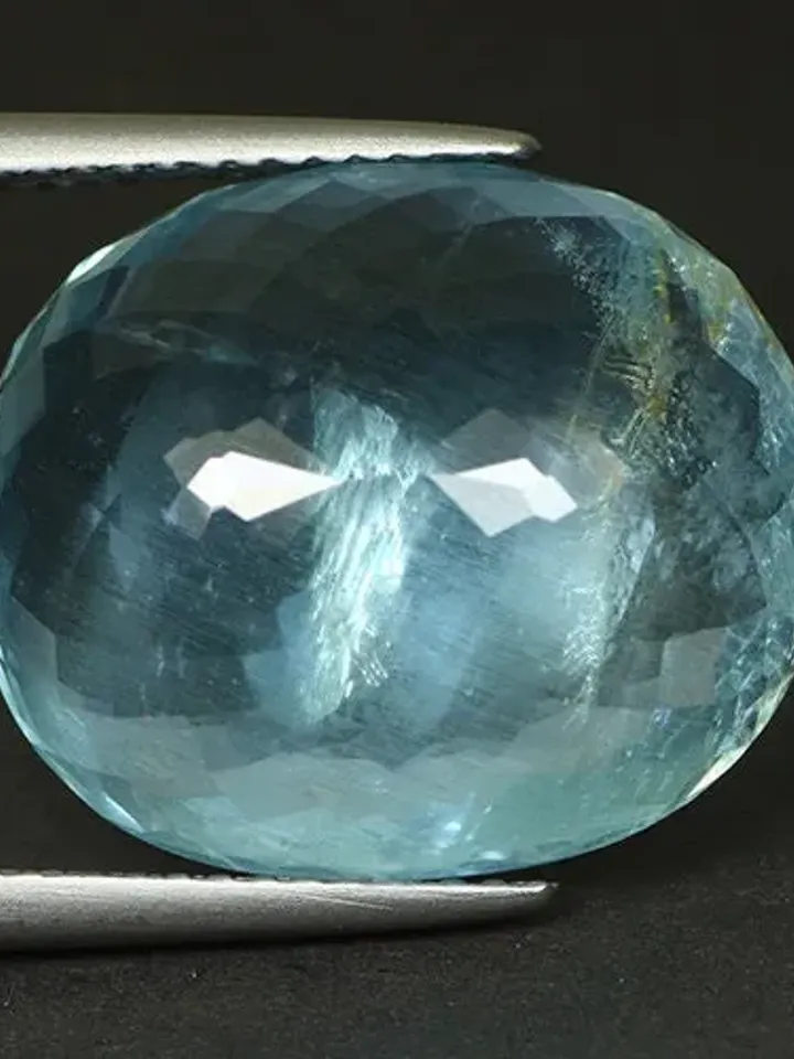 14.63 Ct Gorgeous !! 100 % Natural Santa Maria Blue Color Aquamarine Oval Cut !