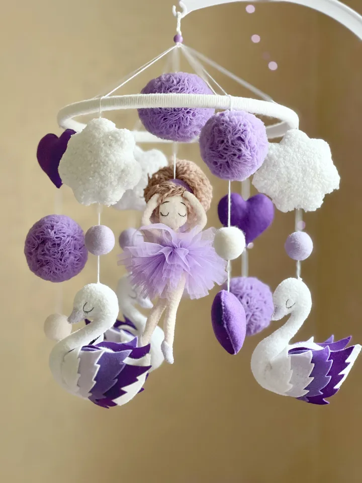 Ballerina mobile crib Felt mobile musical Nursery mobile girl Baby shower gift Baby girl mobile Purple mobile
