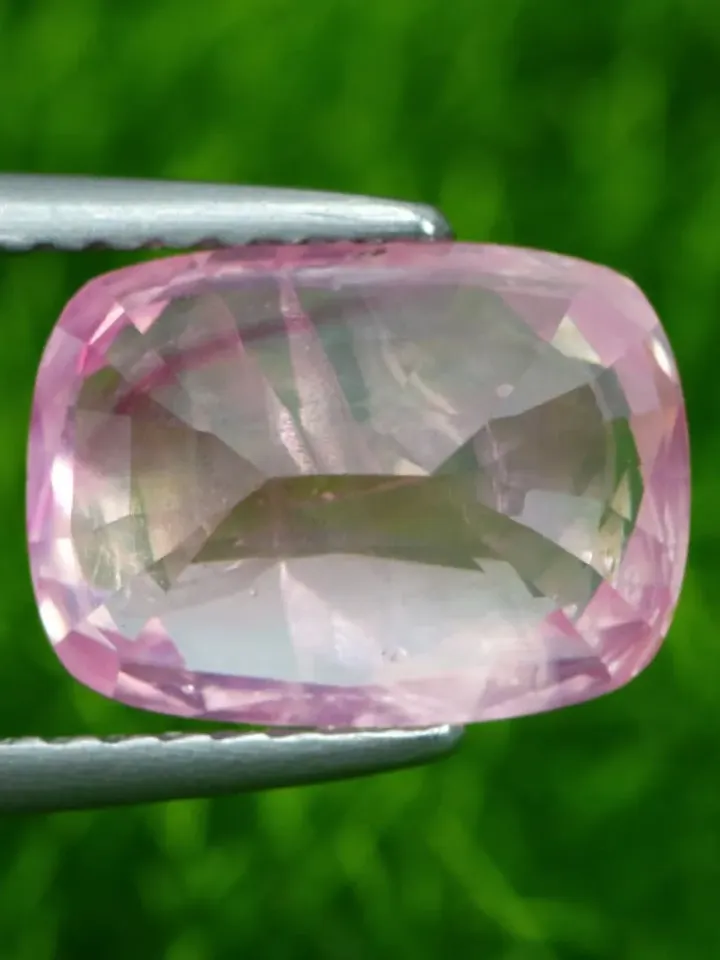 4.99 CT AIGS Certified Stunning Rarest Unheated 100% Natural Padparadscha Sapphire from Sri Lanka