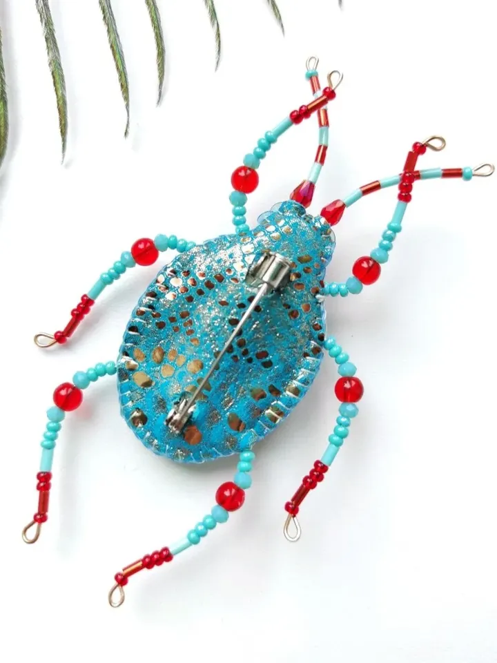 Beaded insect brooch, insect pin, mooth brooch, butterfly brooch, bug pin, bee brooch, bug brooch, insects, madam toto