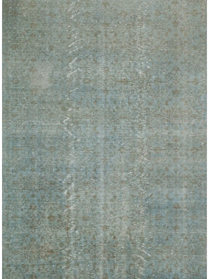 Elevate Your Home Decor with the Stunning Blue Turkish Rug