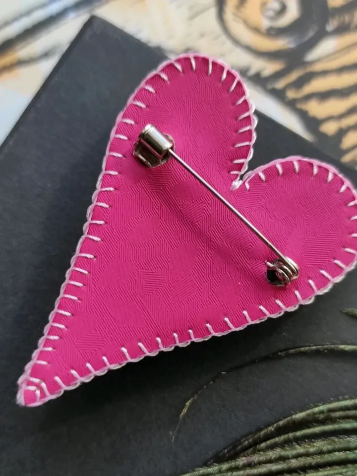 Set of brooches, bird, heart pin, bird brooch, heart brooch, jewelry set, gift for her, handmade brooch pin