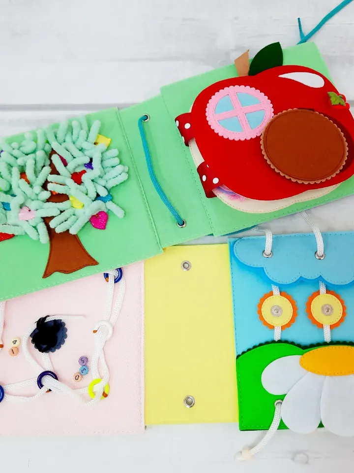SUMMER book about insects, Montessori-Based Development Mini-Book Nature, Children First Tactile Book,
