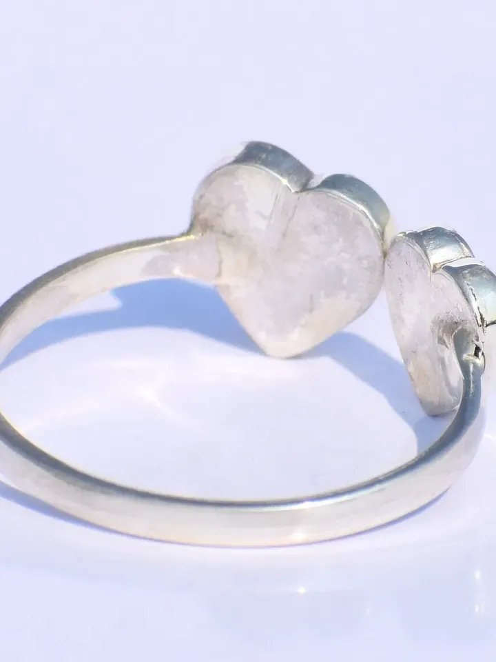 Silver Heart Ring, Dainty Heart ring, Tiny Heart Ring, Knuckle Rings, Dainty Ring, Trendy Heart Ring, Delicate Ring, Stacking Ring,Love Ring